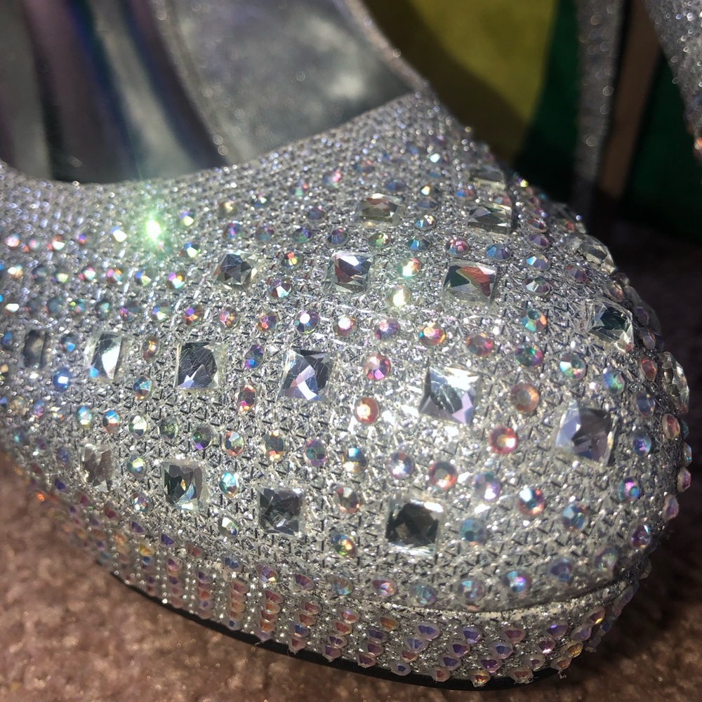 Valenti Franco rhinestone heel - Picture 3 of 5